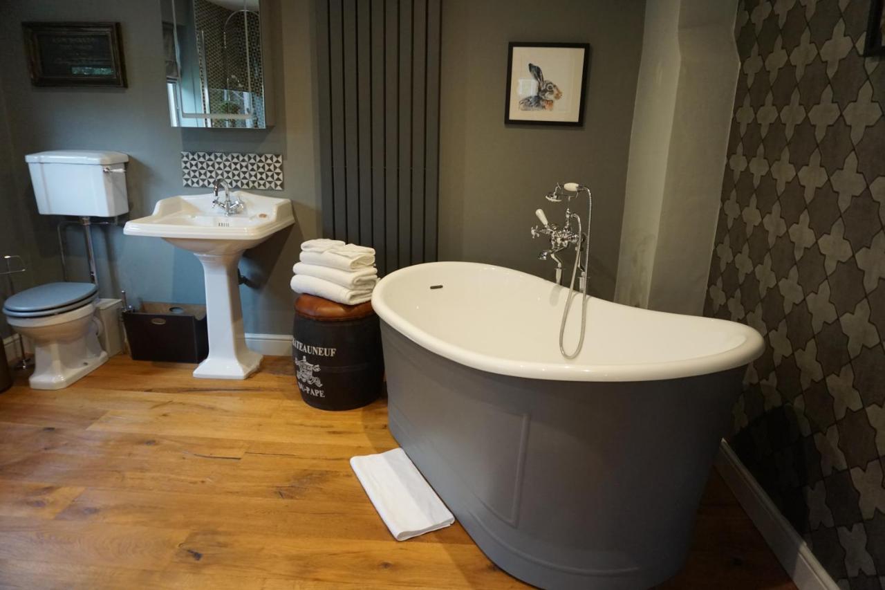 The Tickled Trout Inn Bilton-In-Ainsty York Exteriör bild